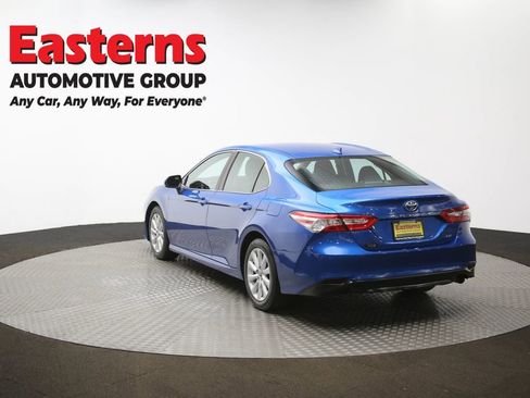 Used 2019 Toyota Camry LE image 64