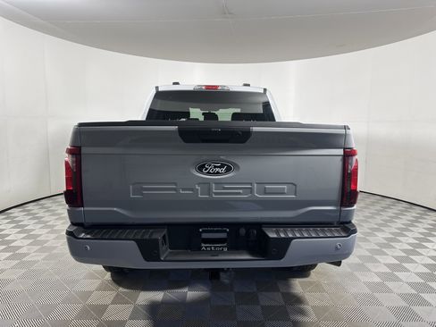 Certified 2024 Ford F150 XLT w/ XLT Black Appearance Package image 6