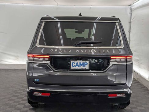 Used 2024 Jeep Grand Wagoneer Series III image 5