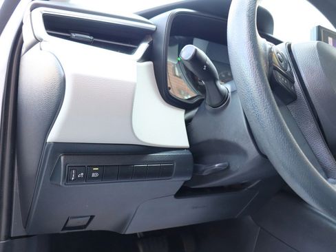 Used 2023 Toyota Corolla LE image 25
