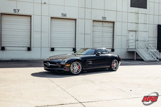 Used 2012 Mercedes-Benz SLS AMG Coupe image 21