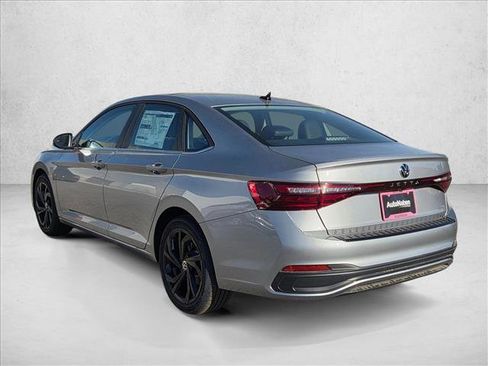 New 2026 Volkswagen Jetta SE FWD image 9