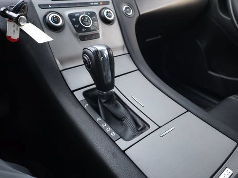 Used 2017 Ford Taurus SEL FWD image 23