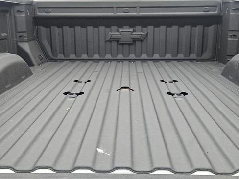 Used 2025 Chevrolet Silverado 2500 High Country w/ High Country Premium Package AWD/4WD image 33