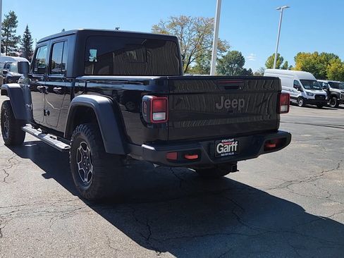 Used 2021 Jeep Gladiator Mojave w/ Cold Weather Group image 9