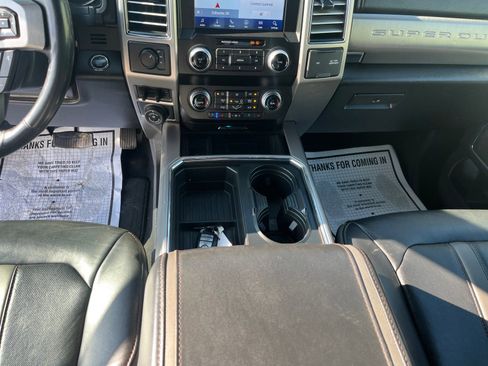 Used 2021 Ford F450 Platinum w/ FX4 Off-Road Package image 11
