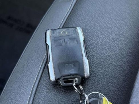 Used 2016 Chevrolet Colorado Z71 image 30