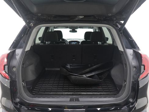 Used 2021 GMC Terrain SLE w/ Driver Convenience Package image 15