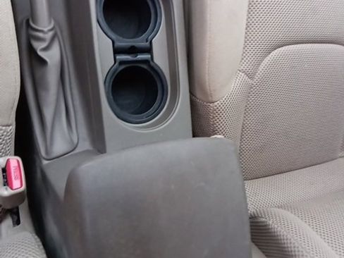 Used 2012 Nissan Frontier SV w/ SV Premium Utility Pkg image 12