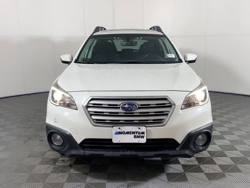 Used 2017 Subaru Outback 2.5i Premium image 5