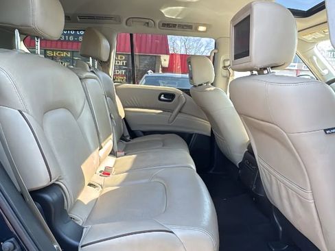 Used 2019 Nissan Armada Platinum w/ Interior Lighting Package image 35