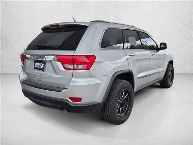 Used 2012 Jeep Grand Cherokee Laredo AWD/4WD image 5