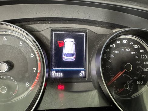 Used 2021 Volkswagen Atlas SE FWD image 15