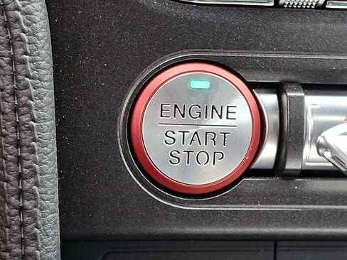 Used 2022 Ford Mustang GT Premium w/ Equipment Group 401A RWD image 23