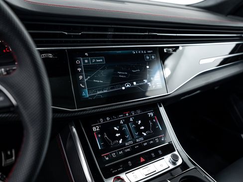 New 2026 Audi SQ8 Prestige image 12