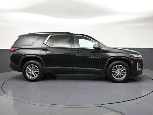 Used 2023 Chevrolet Traverse LT AWD/4WD image 6