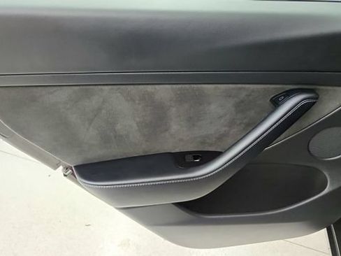 Used 2022 Tesla Model 3 RWD image 44