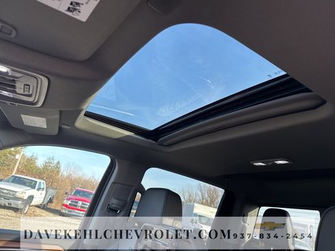 Used 2025 GMC Sierra 2500 Denali w/ Denali Reserve Package image 24