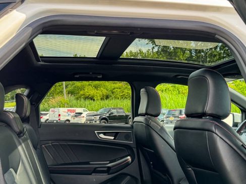 Used 2023 Ford Edge ST-Line AWD/4WD image 17