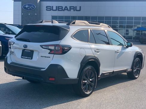 Used 2023 Subaru Outback Onyx Edition AWD/4WD image 5