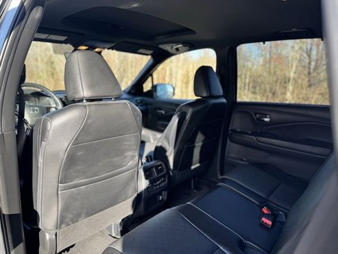 Used 2019 Honda Passport Touring image 12