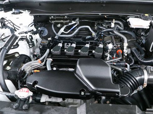 Used 2024 Honda CR-V EX-L image 31