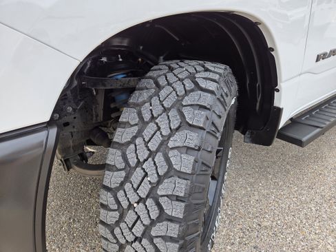 Used 2025 RAM 1500 Classic Warlock image 10