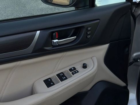 Used 2018 Subaru Legacy 2.5i Limited image 13