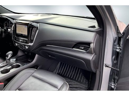 Used 2023 Chevrolet Traverse Premier w/ Redline Edition image 26