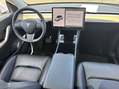 Used 2021 Tesla Model Y Long Range AWD/4WD image 15