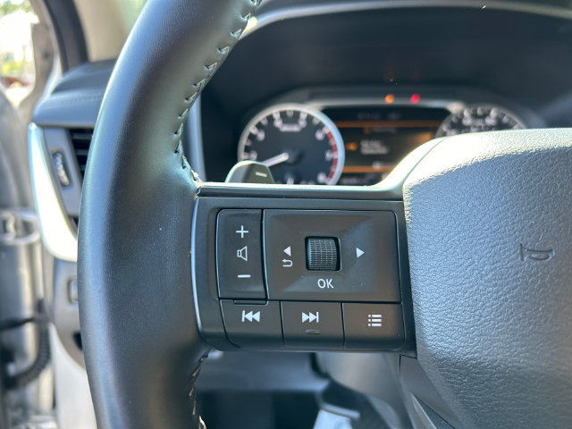 Certified 2025 Nissan Rogue SV AWD/4WD image 16