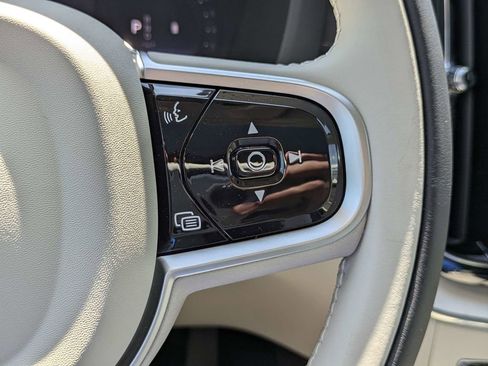 New 2026 Volvo XC60 B5 Ultra w/ Protection Package Premier image 32