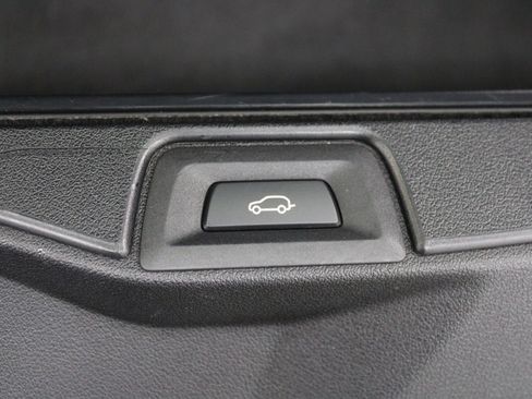Used 2019 BMW X5 xDrive40i w/ Convenience Package AWD/4WD image 21
