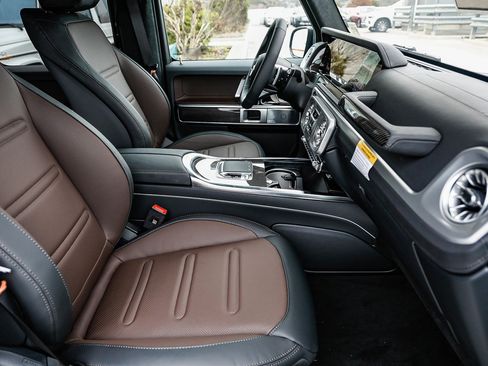 New 2026 Mercedes-Benz G 550 image 17