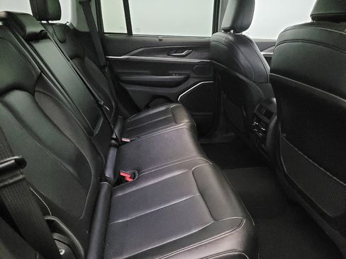 Used 2022 Jeep Grand Cherokee Limited 4xe w/ Luxury Tech Group II image 19