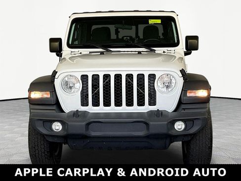 Used 2020 Jeep Gladiator Sport w/ Quick Order Package 24S AWD/4WD image 2