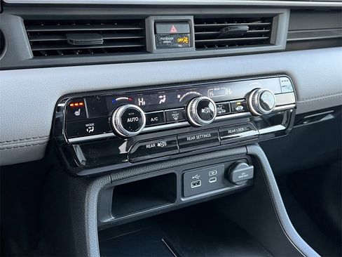 New 2025 Honda Pilot EX-L image 25