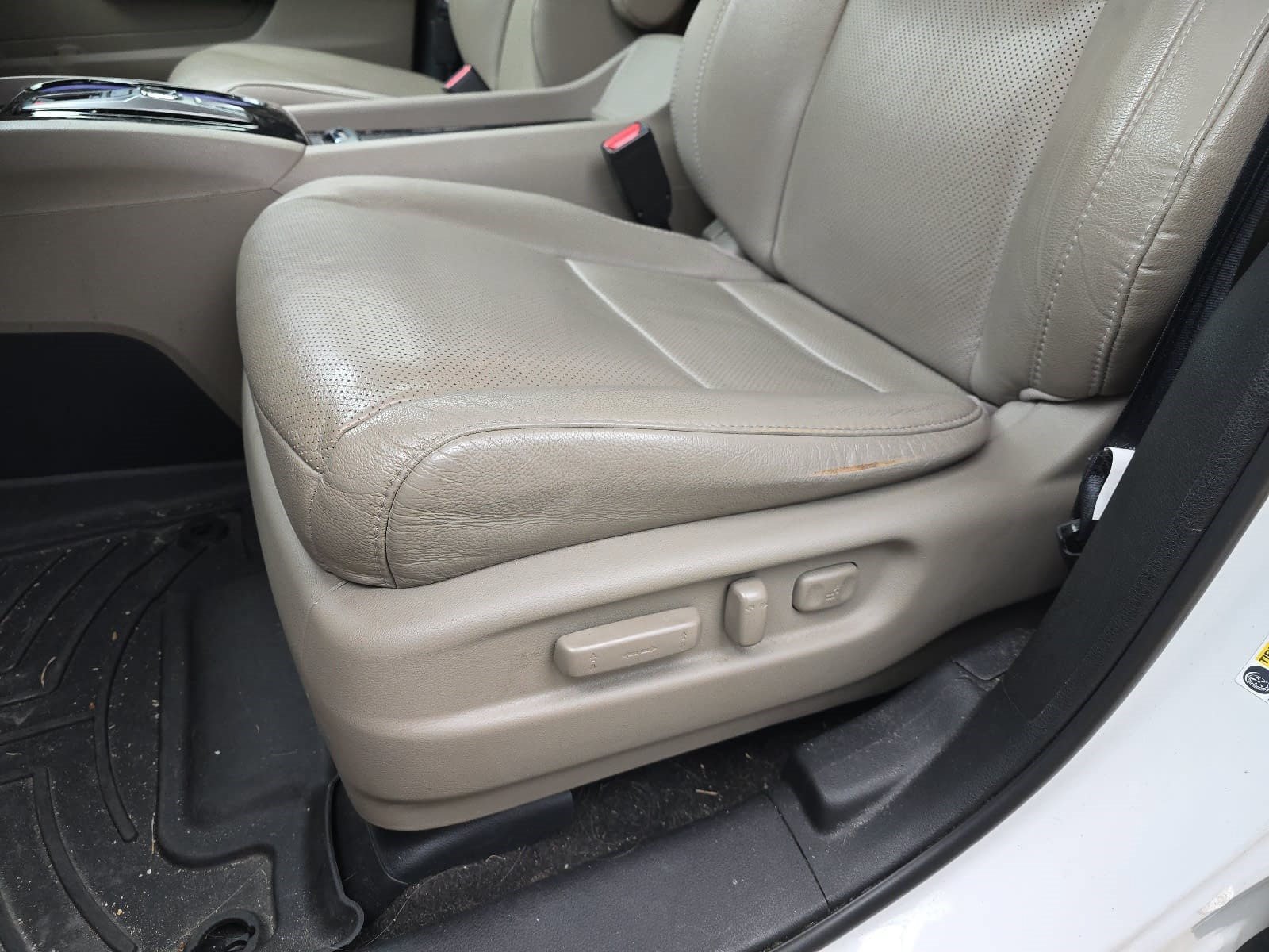 Used 2020 Honda Pilot Elite image 21