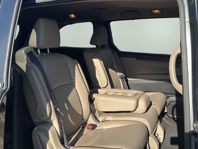 Used 2018 Honda Odyssey EX-L image 11