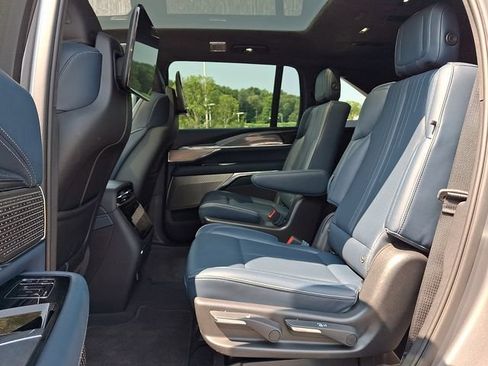 Certified 2026 Cadillac Escalade IQ Sport 2 AWD/4WD image 8