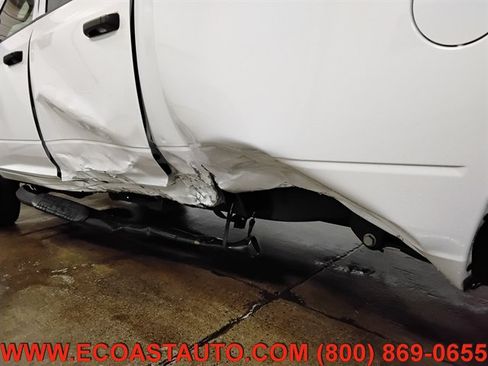 Used 2023 RAM 3500 Tradesman AWD/4WD image 18