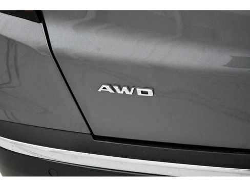 Used 2022 Cadillac XT5 Premium Luxury image 61