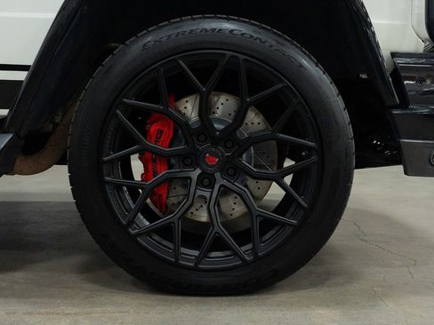 Used 2016 Mercedes-Benz G 65 AMG 4MATIC image 8