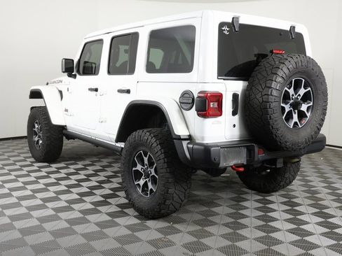 Used 2018 Jeep Wrangler Unlimited Rubicon image 3