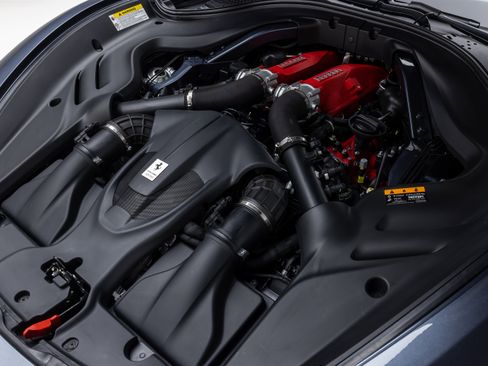 Used 2025 Ferrari Roma Spider RWD image 25