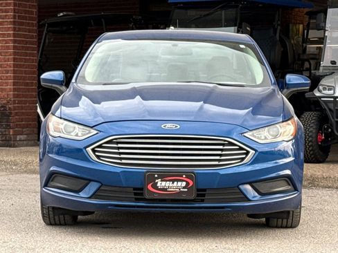 Used 2018 Ford Fusion S image 2