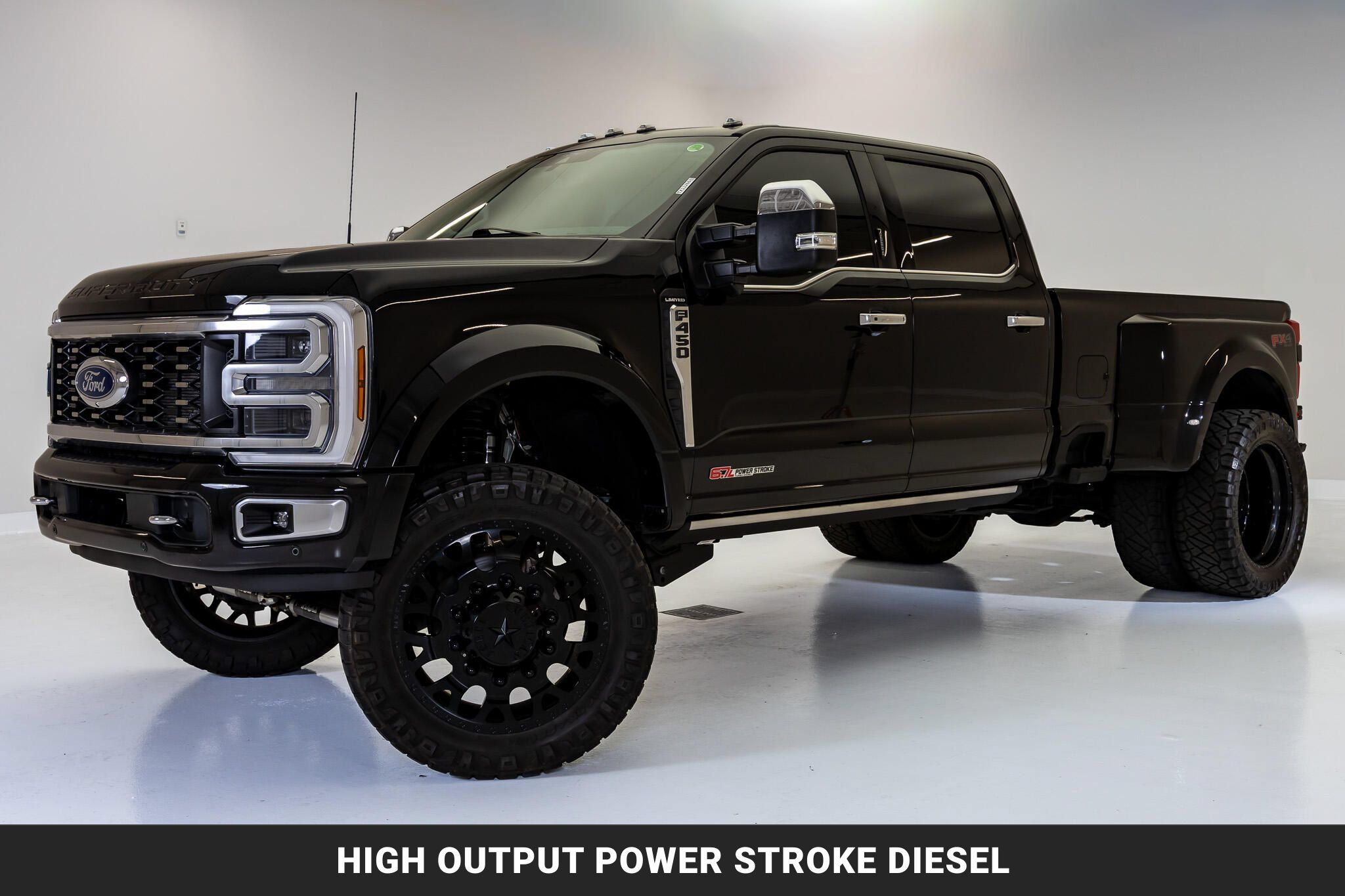 Used 2024 Ford F450 Limited w/ FX4 Off-Road Package AWD/4WD image 4