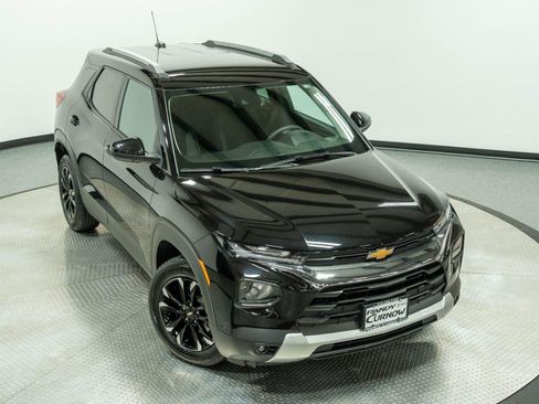 Certified 2023 Chevrolet TrailBlazer LT w/ Convenience Package FWD image 49