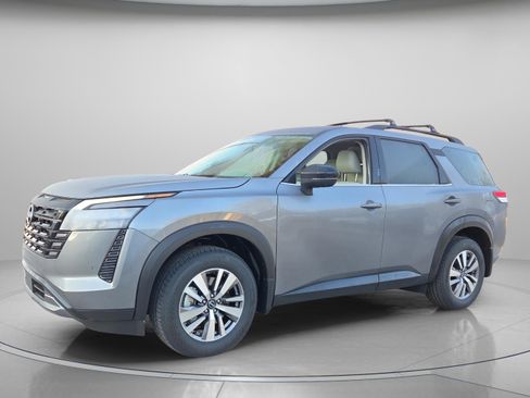 New 2026 Nissan Pathfinder SL FWD image 2