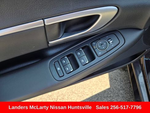 Used 2024 Hyundai Sonata SEL FWD image 22